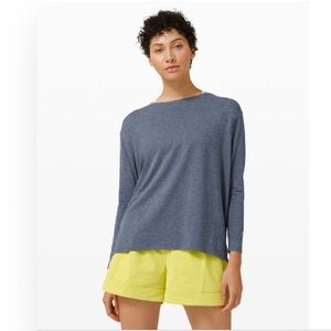 Lululemon Athletica Heathered Blue Long Sleeve Top